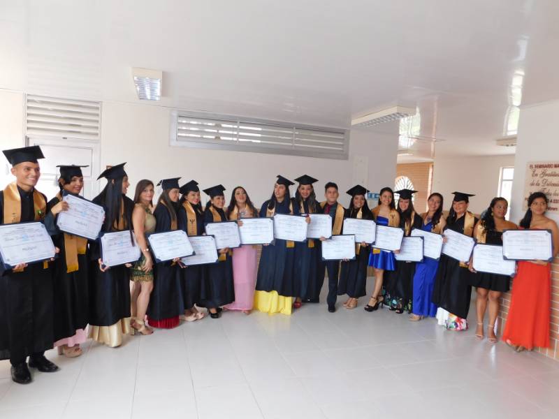 Ceremonia de graduaciÃ³n B 2017