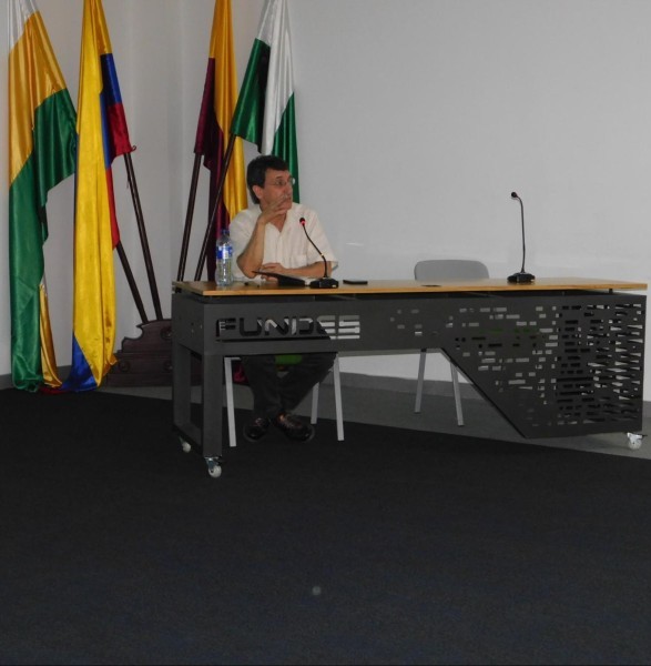 MAGISTRADO DANILO ALFONSO ROJAS VISITA FUNDES EN EL MARCO DEL IV CONGRESO INTERNACIONAL DE INVESTIGACIÓN 2023B